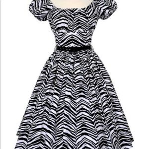 2x Bernie dexter zebra dress